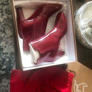 Christian Louboutin Boots.Brand New. Run small. 40